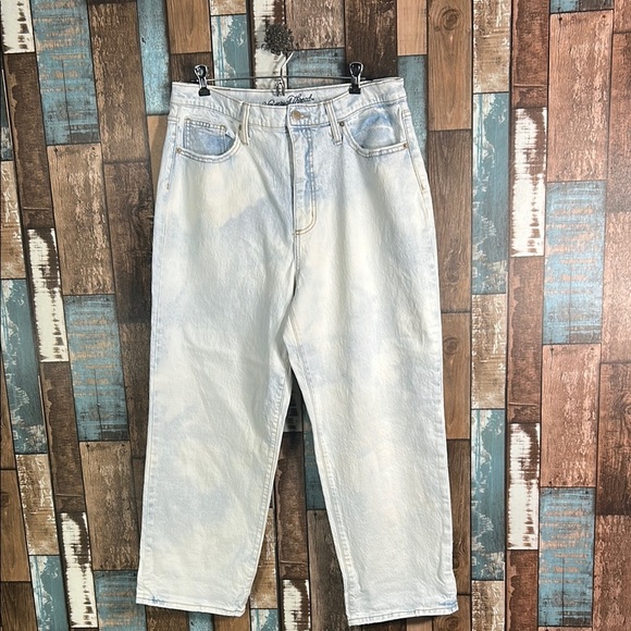 Universal Thread Light Blue bleached Jeans - Picture 1 of 14